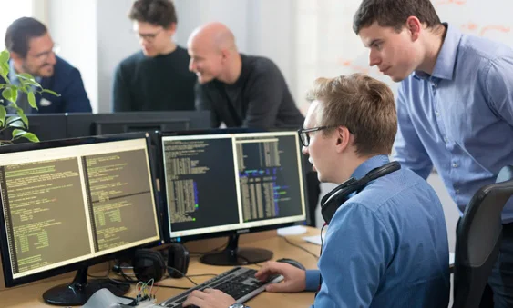 Digital.ai Segurança de Aplicações no Ciclo DevSecOps